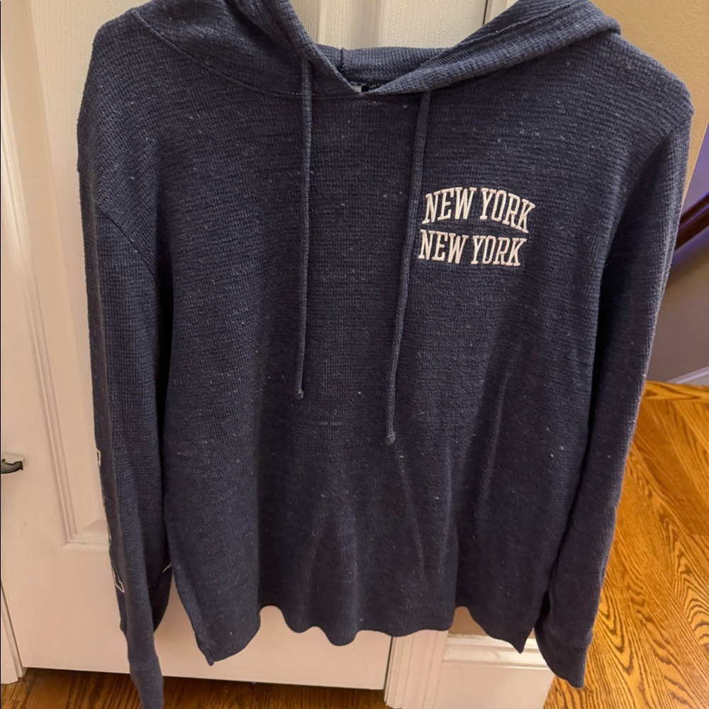 Victoria’s Secret PINK long sleeve hooded top